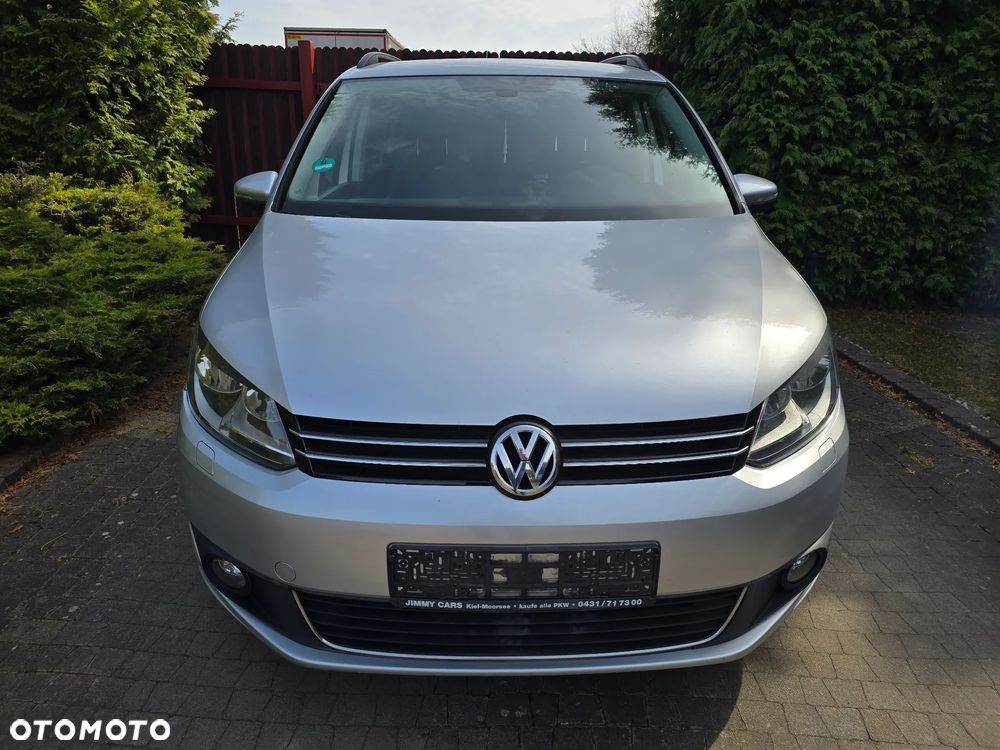 Volkswagen Touran - 9