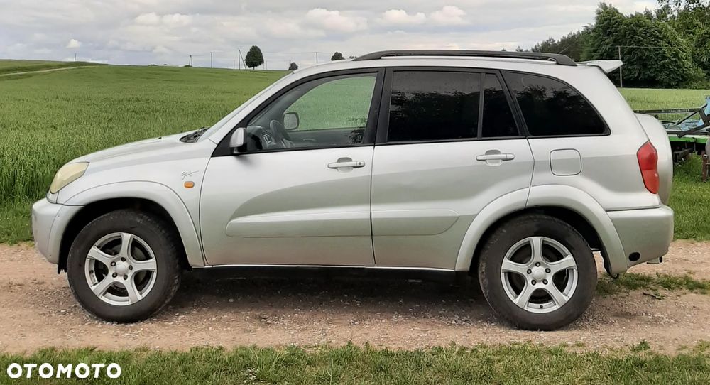 Toyota RAV4 2.0 VVT-i 4x4 - 4