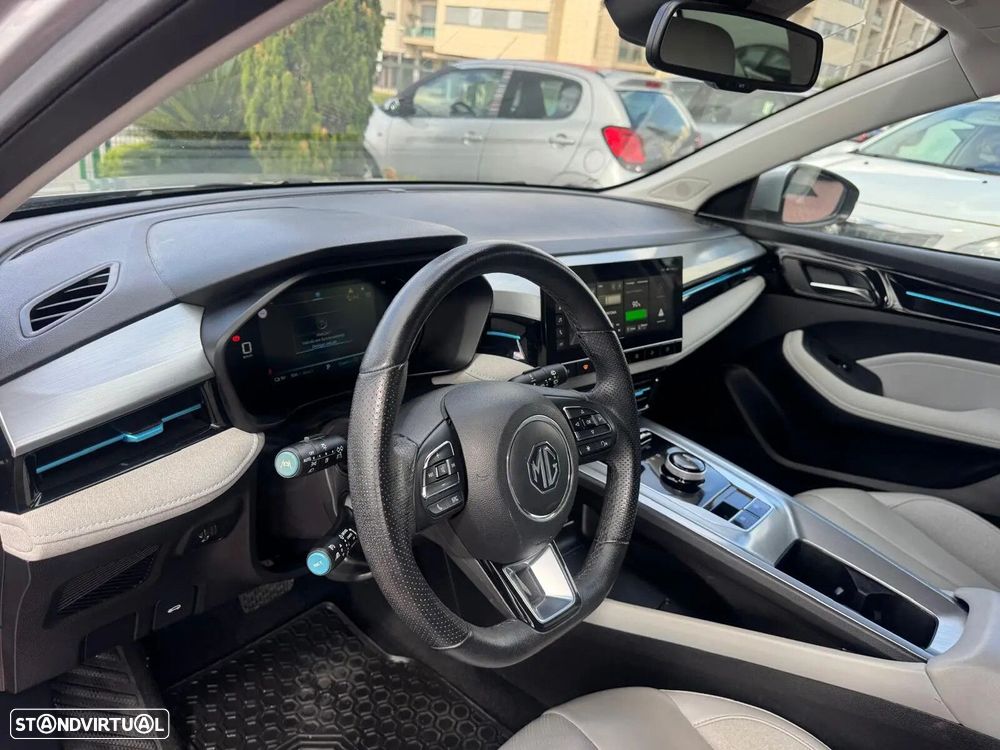 MG MG5 61 kWh Luxury - 29