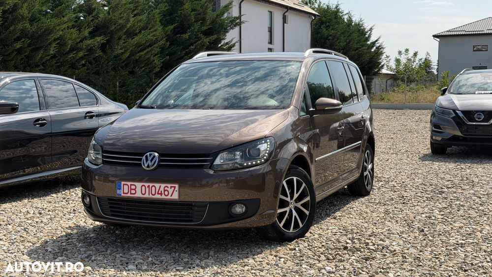 Volkswagen Touran 2.0 TDI DPF DSG Highline - 2