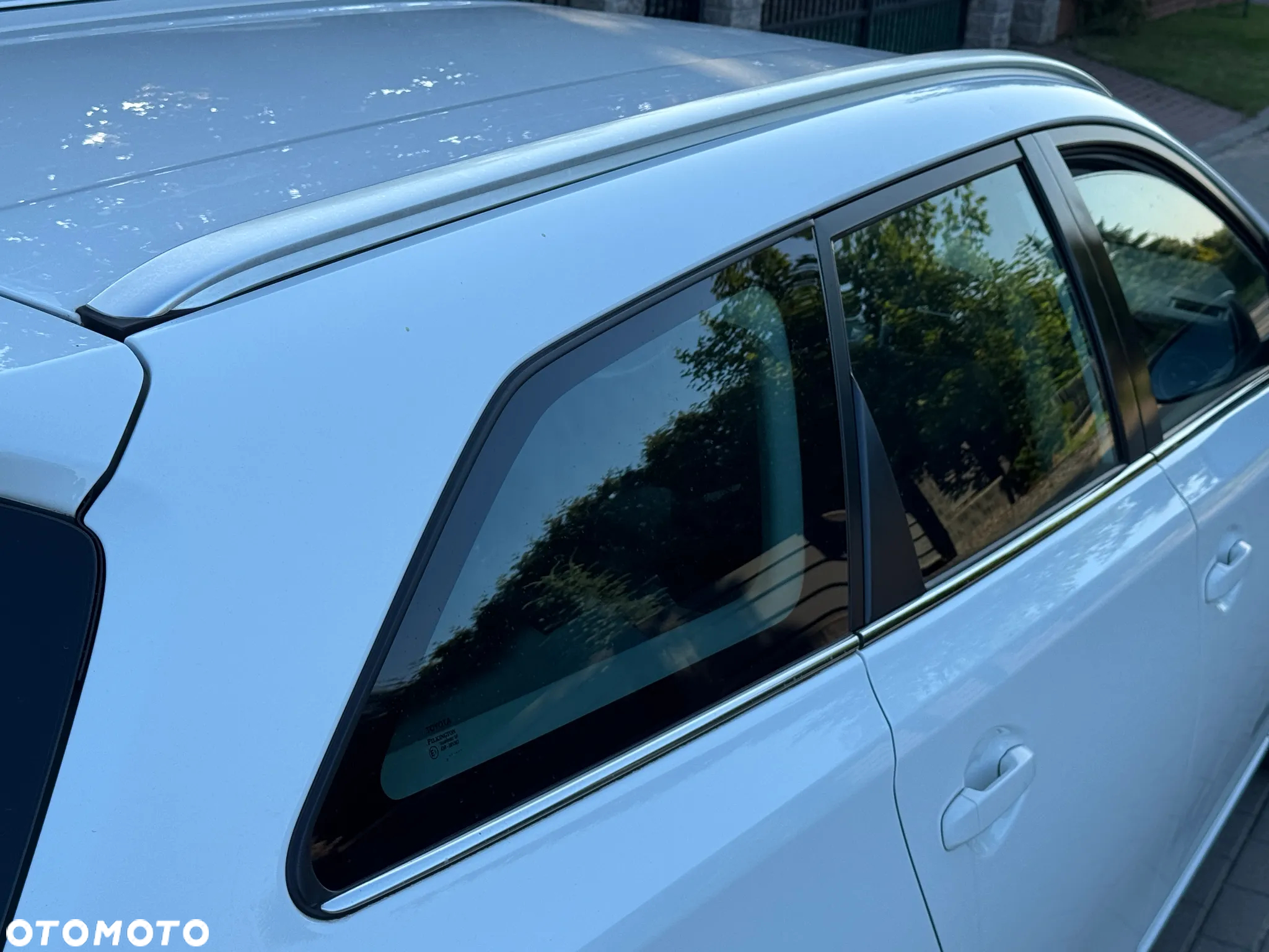 Toyota Auris 1.8 VVT-i Hybrid Automatik Comfort - 32