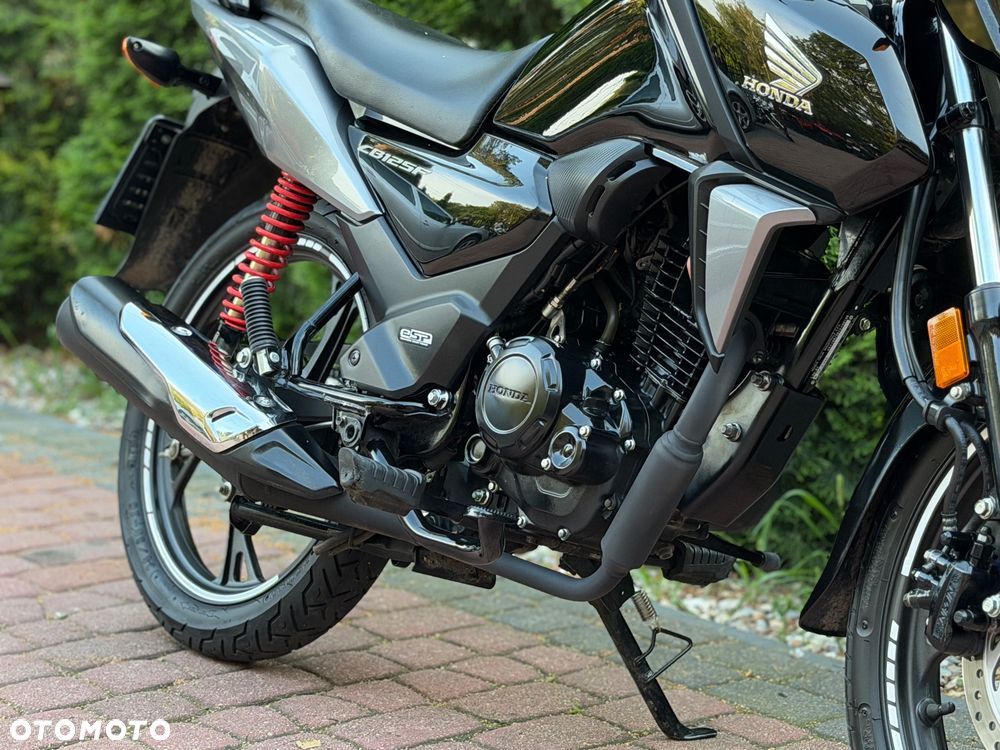 Honda CB - 12