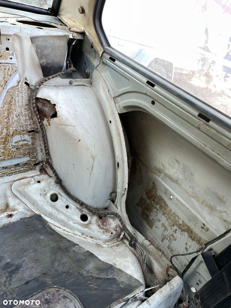 BMW Seria 3 - 26