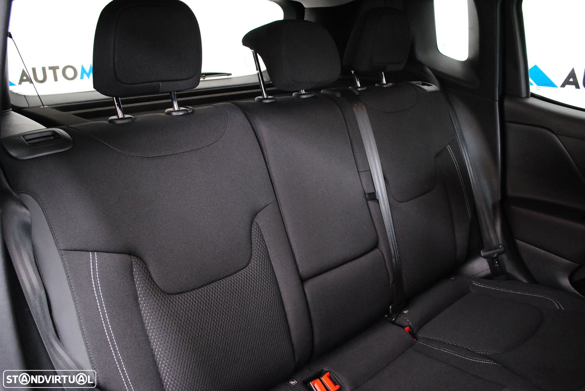 Jeep Renegade 1.3 TG 4Xe Limited - 26