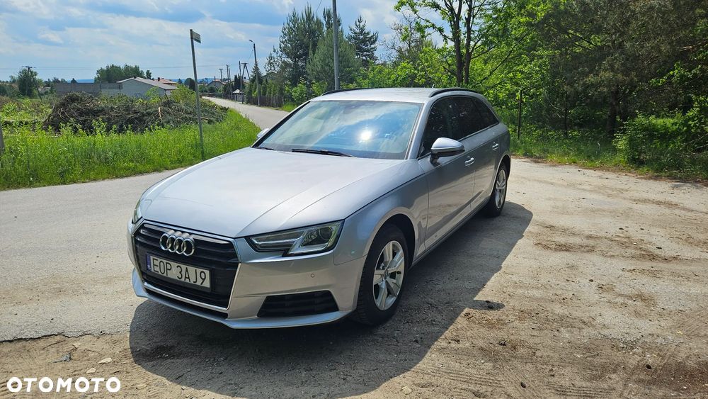 Audi A4 Avant - 1