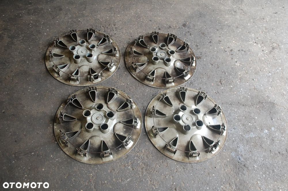 KOŁPAK KOŁPAKI KOMPLET 6758779 BMW 5 E60 E61 R16 - 3