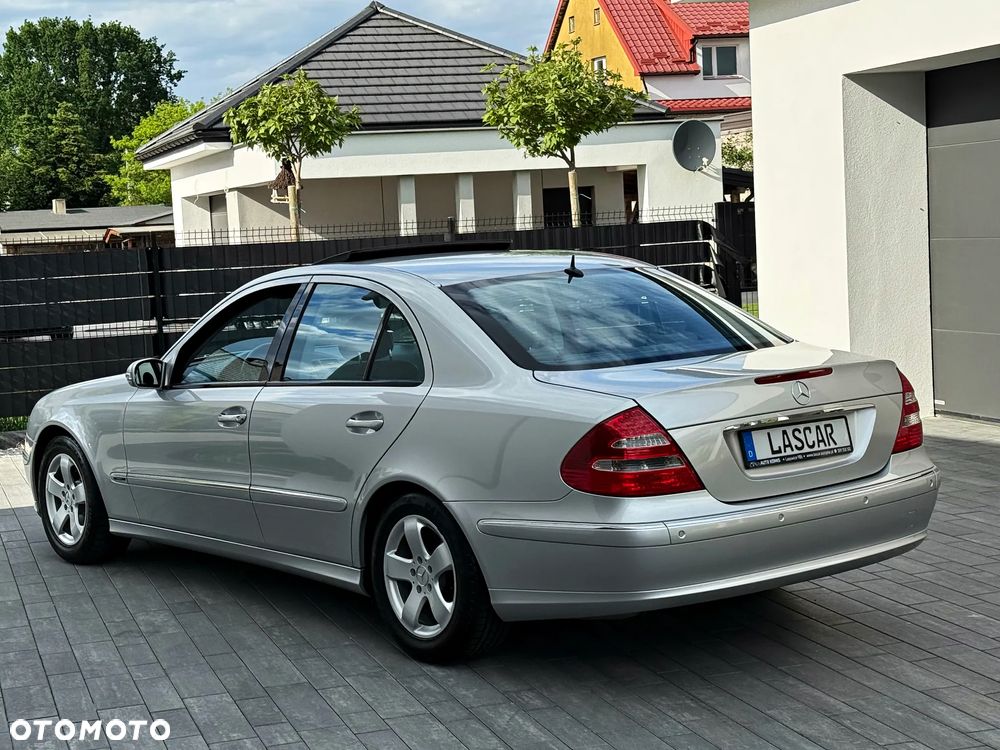 Mercedes-Benz Klasa E - 20