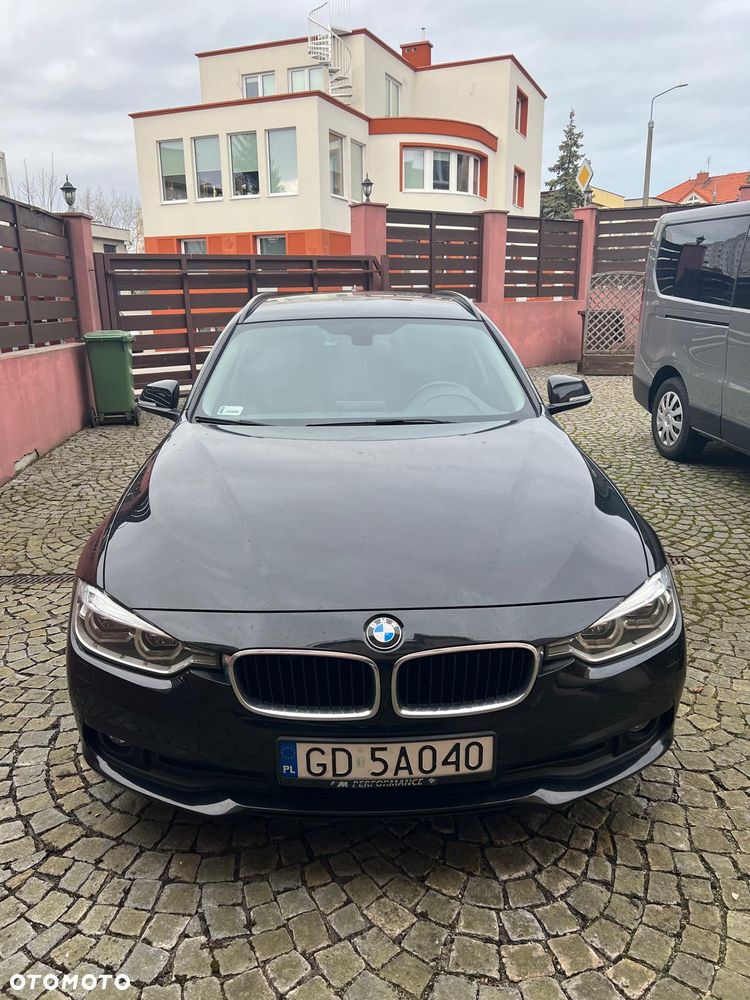 BMW Seria 3 316d - 2