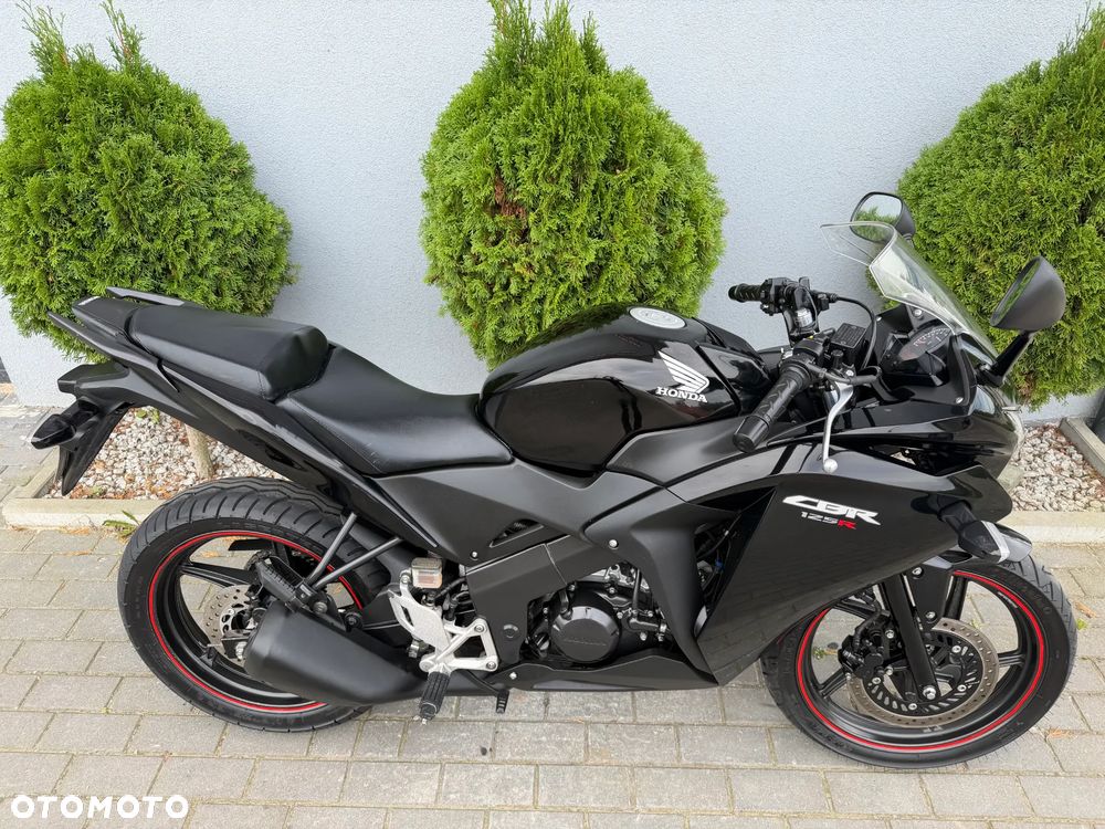 Honda CBR - 24