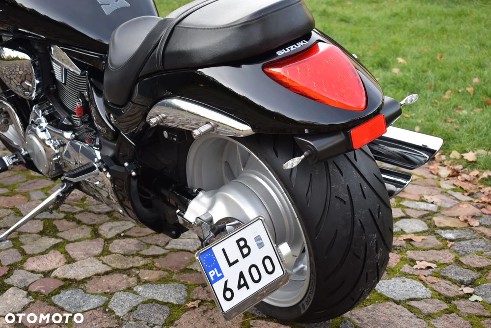 Suzuki Intruder - 34