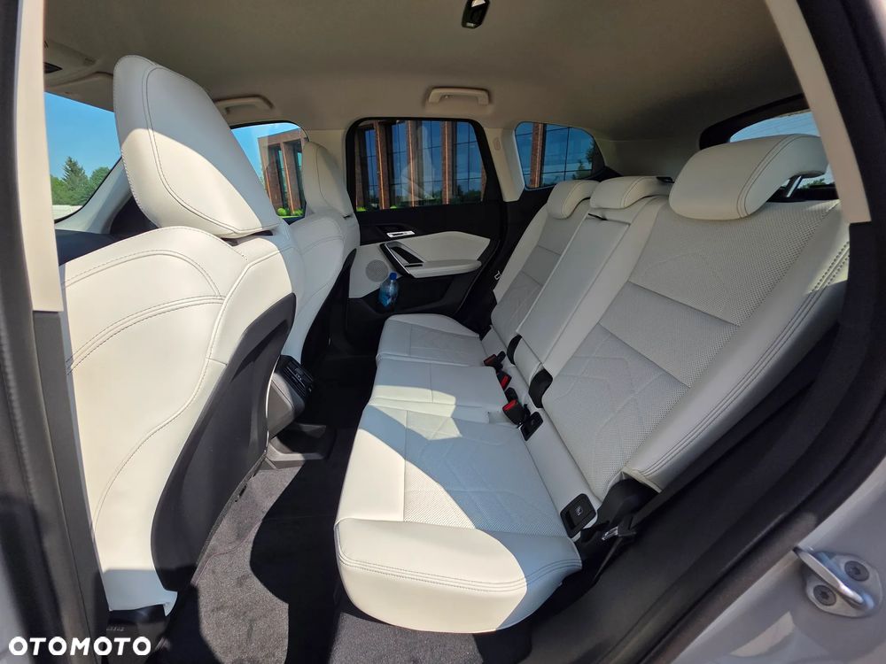 BMW X1 sDrive18i xLine - 12