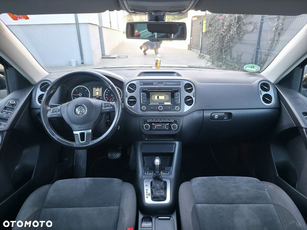 Volkswagen Tiguan - 12