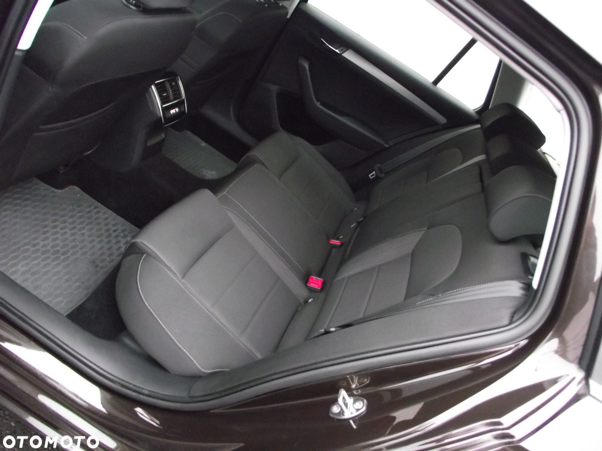 Skoda Superb 1.8 TSI Ambition - 20
