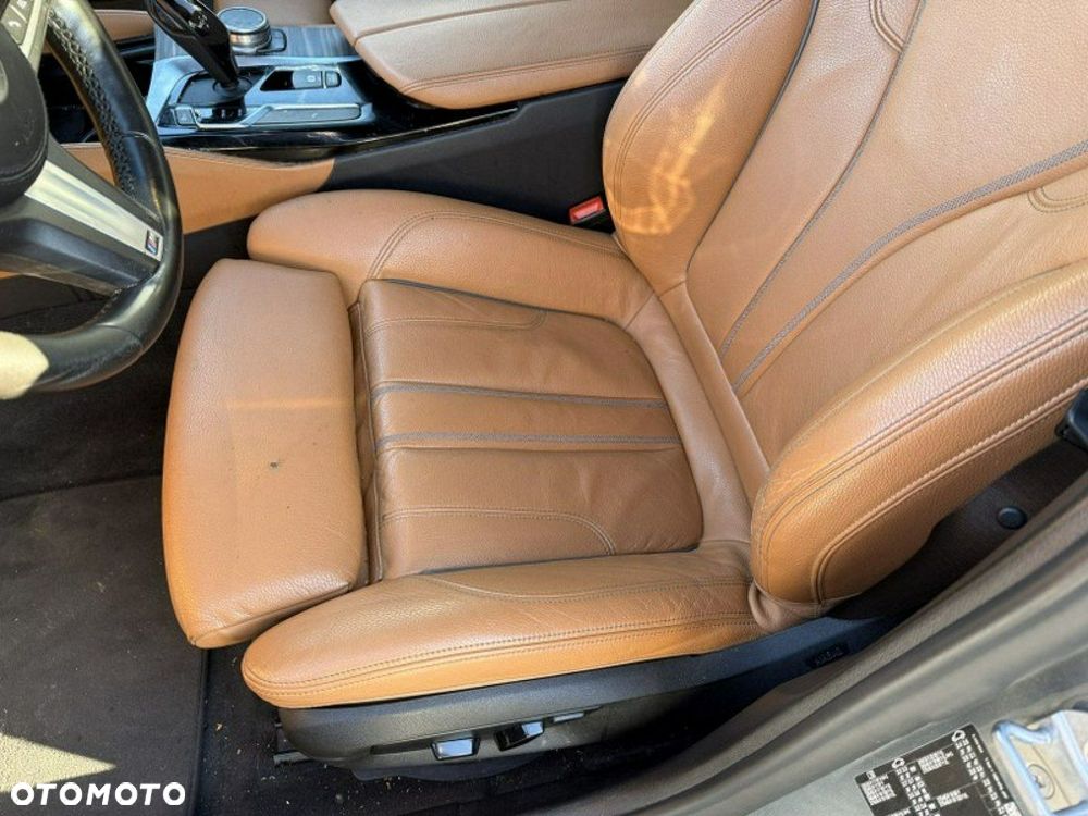 BMW Seria 5 - 17