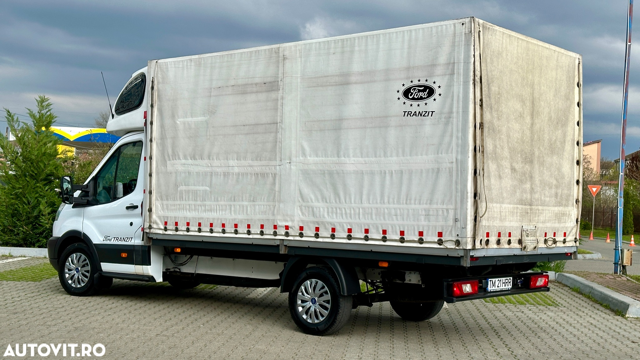 Ford Transit - 4