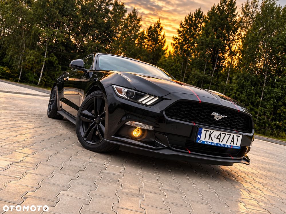 Ford Mustang - 5