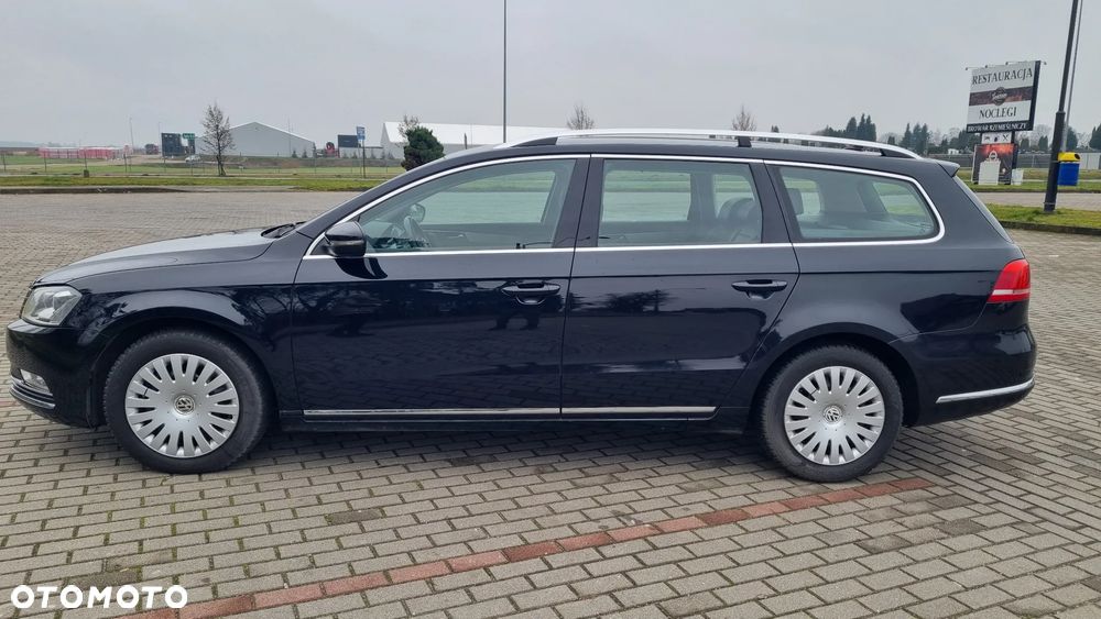 Volkswagen Passat - 3