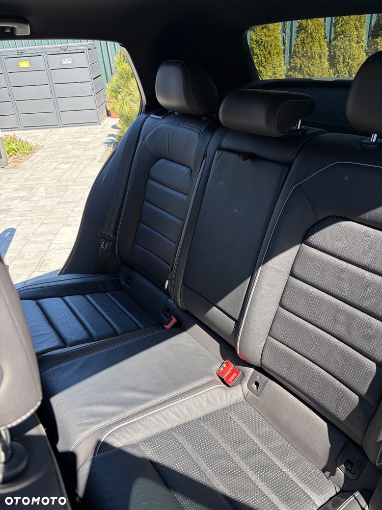 Volkswagen Golf R 4Motion (BlueMotion Technology) DSG - 14