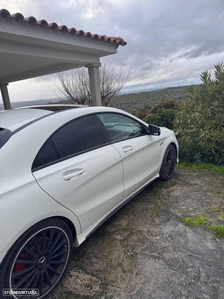 Mercedes-Benz CLA 45 AMG - 7