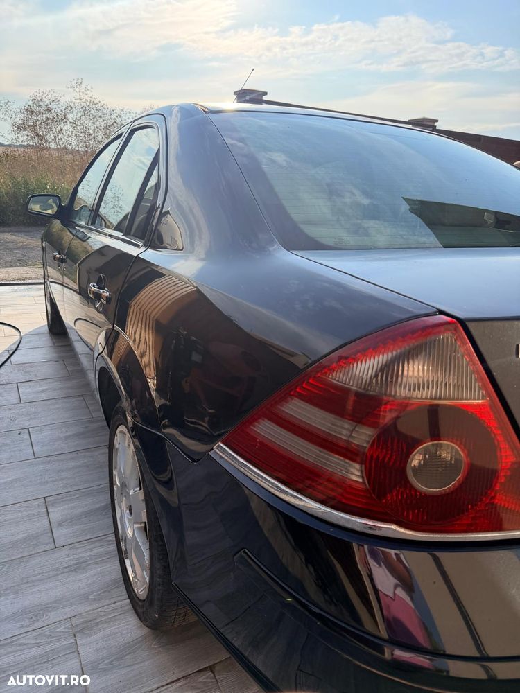 Ford Mondeo 2.0TDCi Aut. Ghia - 7