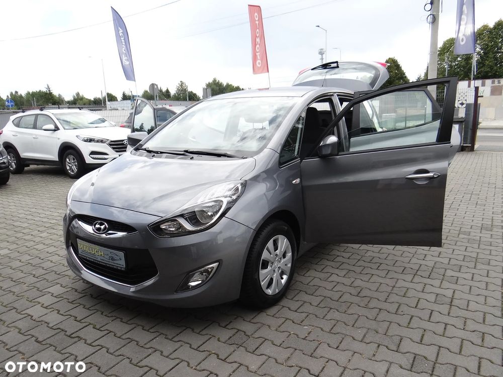 Hyundai ix20 1.4 blue Comfort - 14