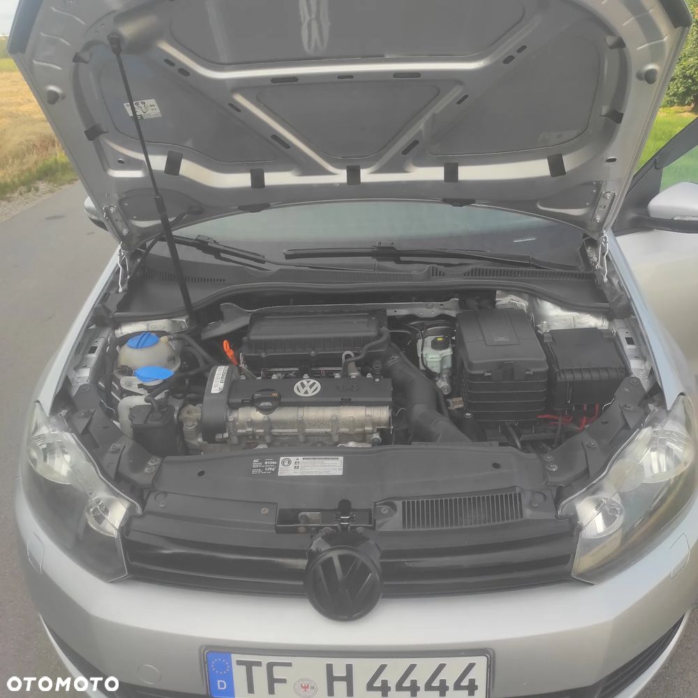 Volkswagen Golf - 17