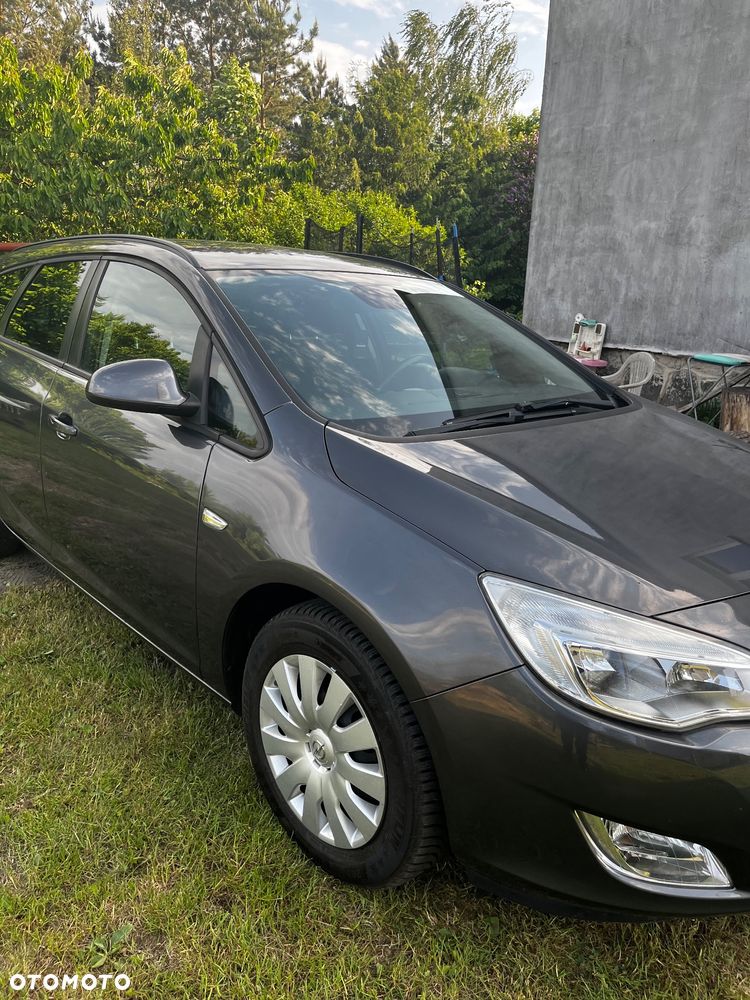 Opel Astra 1.4 Turbo - 8