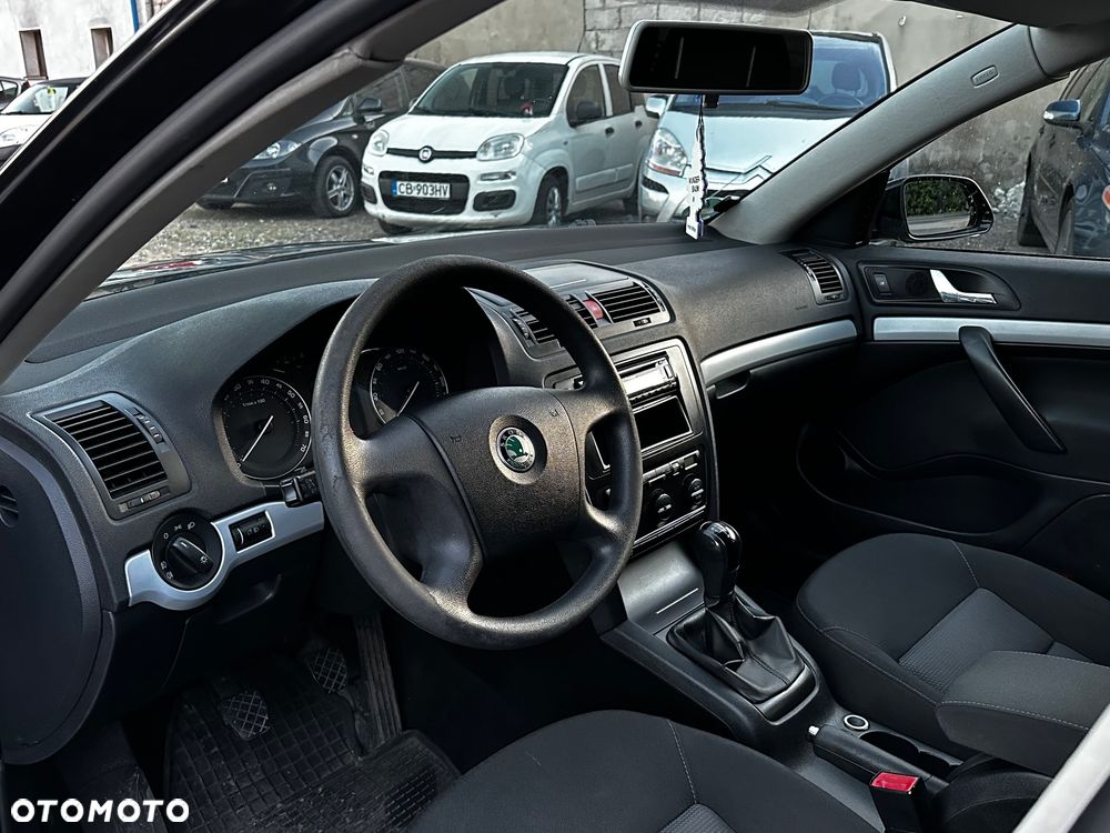 Skoda Octavia - 5
