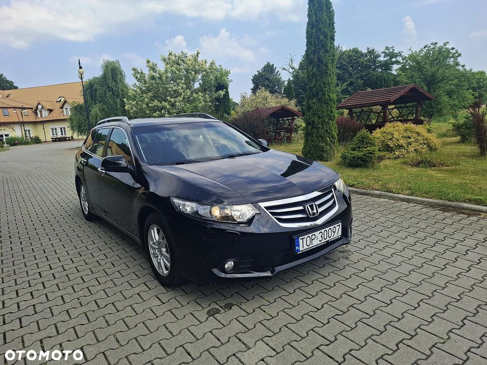 Honda Accord - 2
