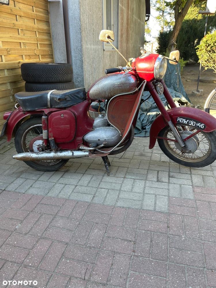 Jawa 250 - 1