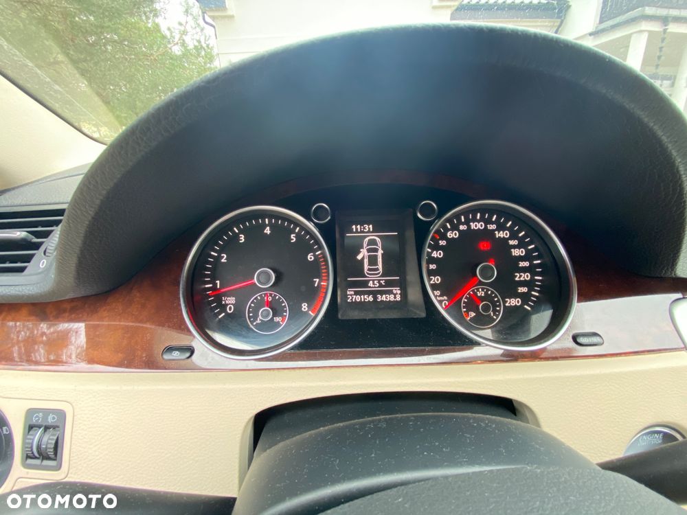 Volkswagen Passat 1.8 TSI Comfortline - 8