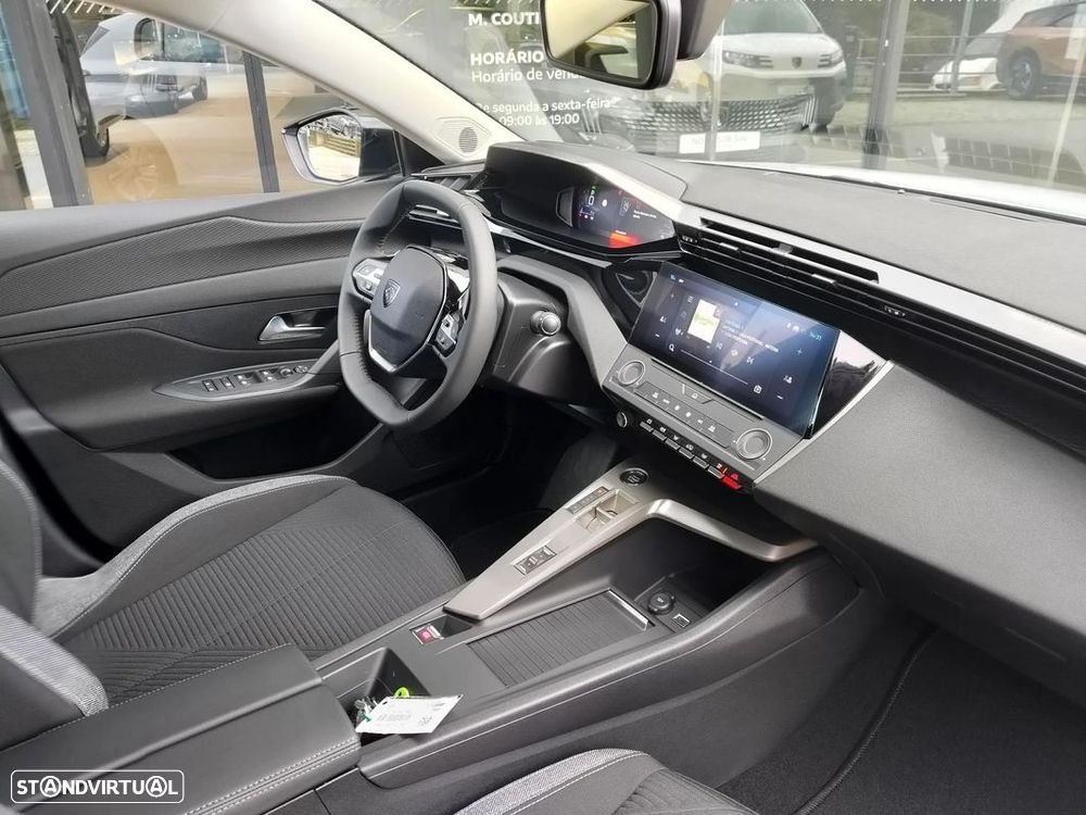 Peugeot 308 1.5 BlueHDi Active EAT8 - 8