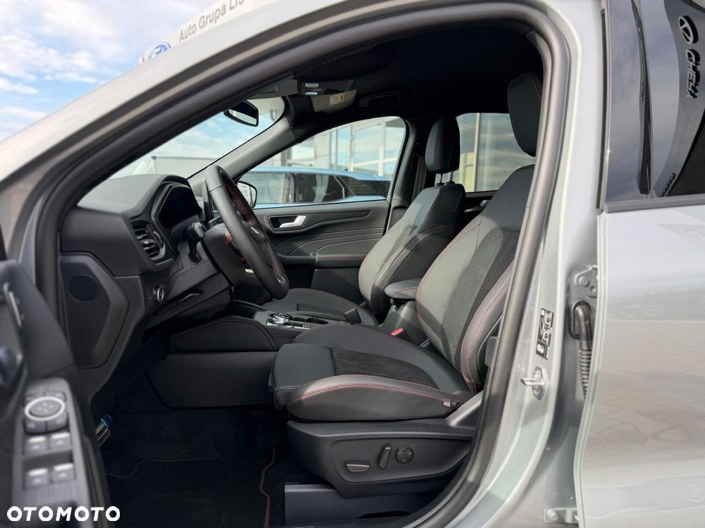 Ford Kuga - 14