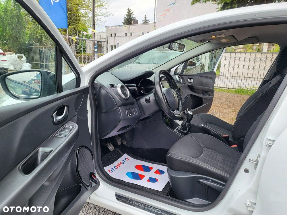 Renault Clio - 13