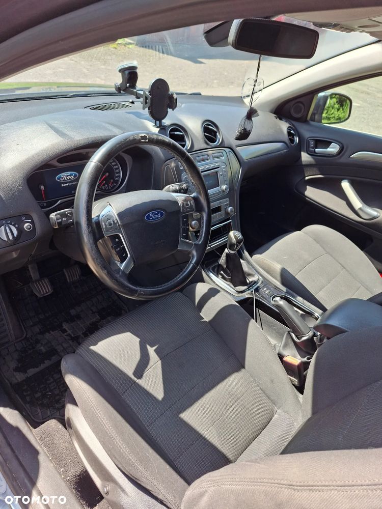 Ford Mondeo 2.0 Titanium - 15