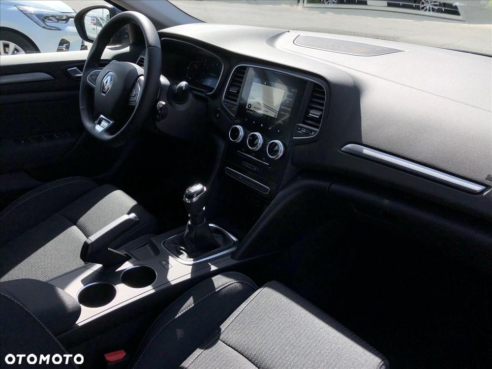 Renault Megane TCe 115 GPF ZEN - 11