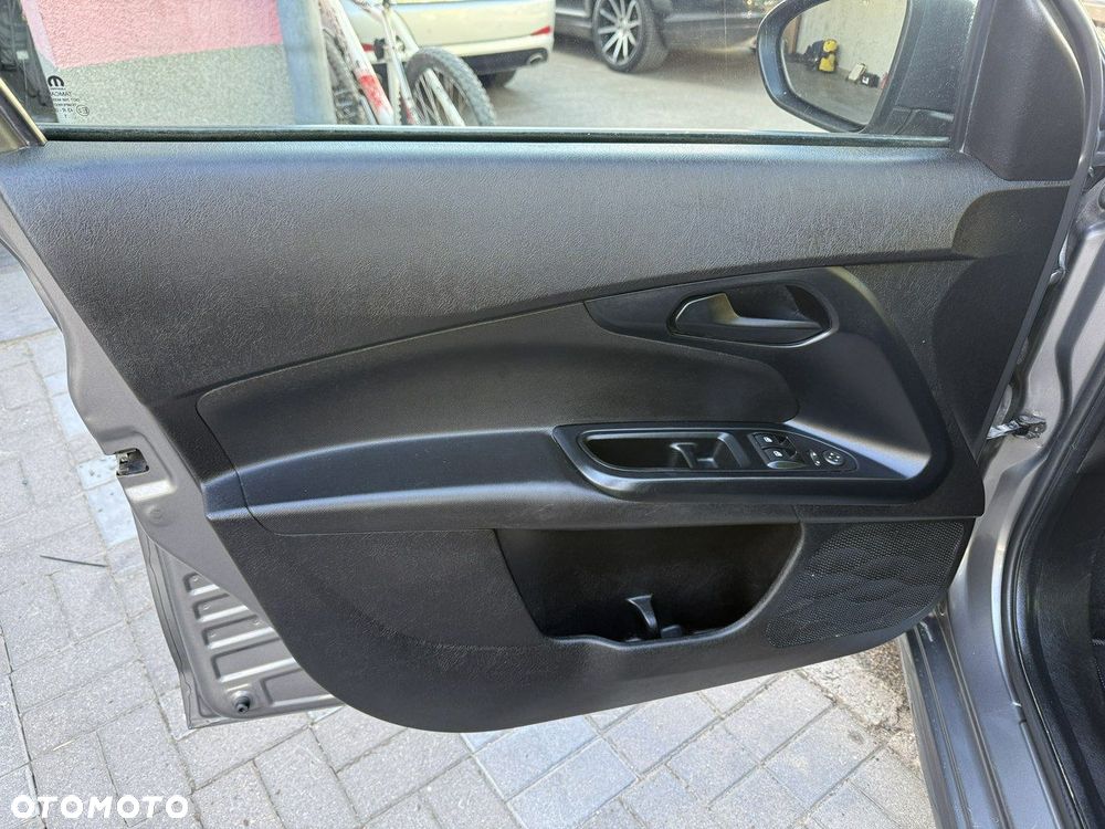 Fiat Tipo 1.4 Classic - 32
