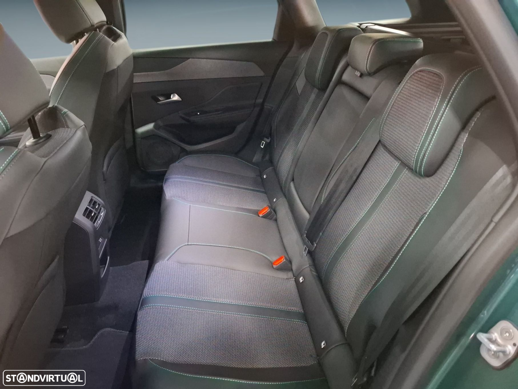 Peugeot e-208 51 kWh Allure - 15