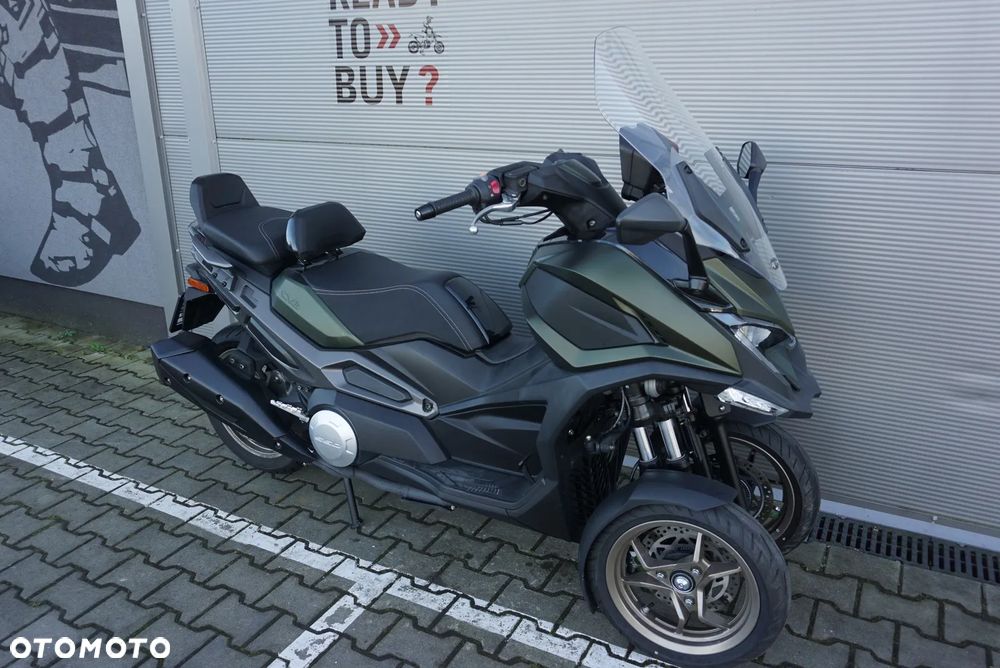 Kymco CV3 - 1