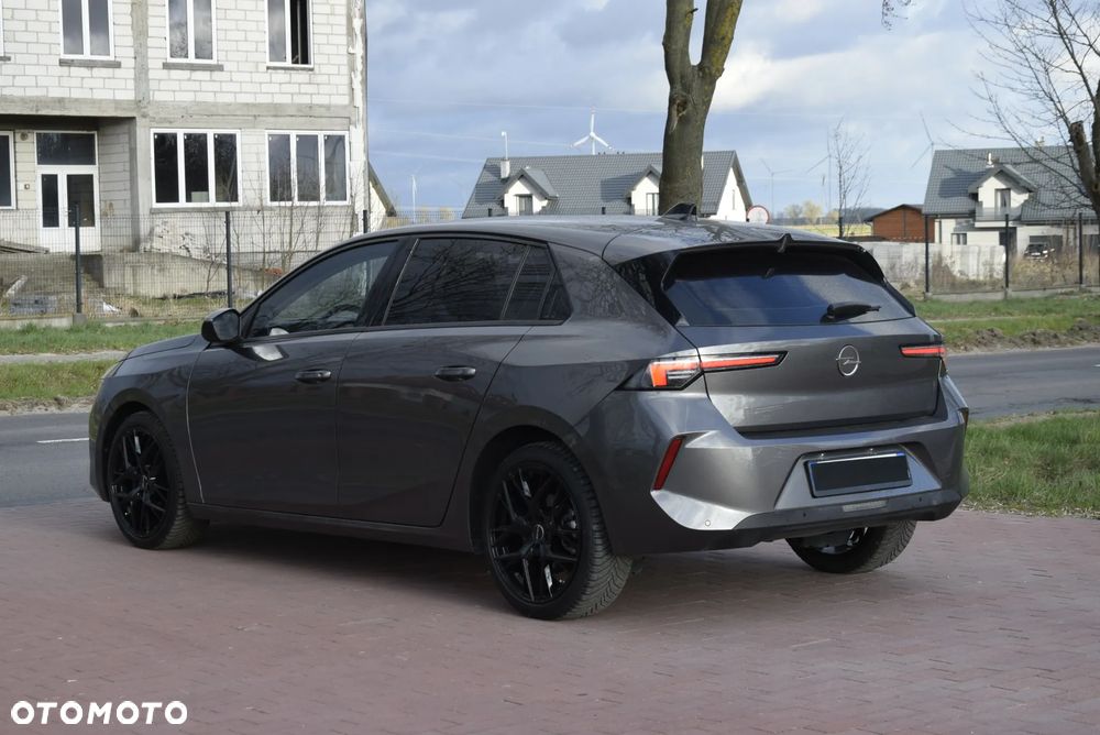 Opel Astra 1.2 T S&S - 28