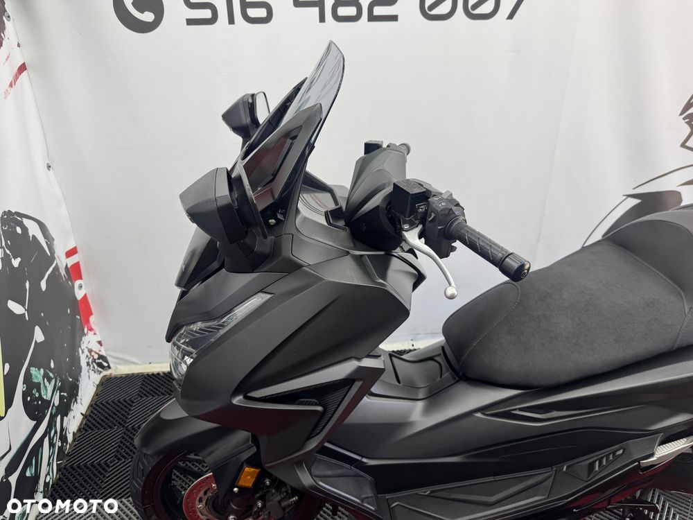 Honda NSS - 11