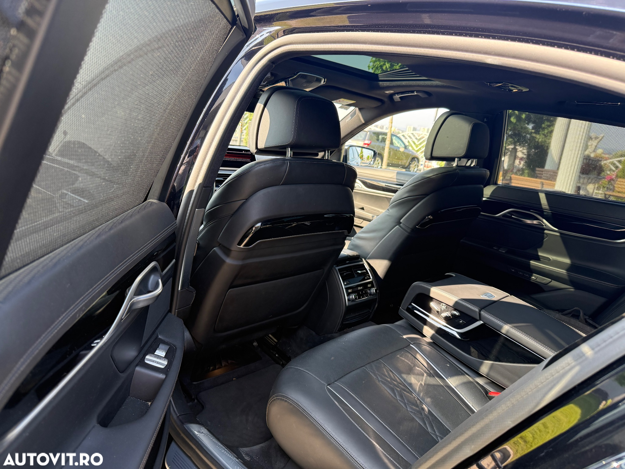 BMW Seria 7 740d xDrive - 13