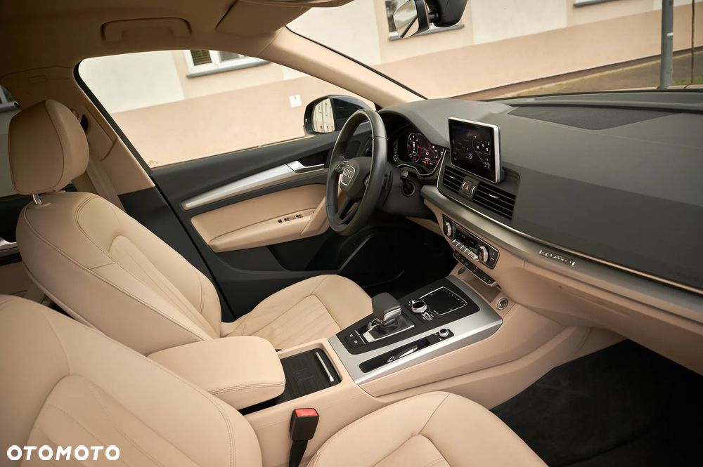 Audi Q5 35 TDI Quattro S tronic - 29