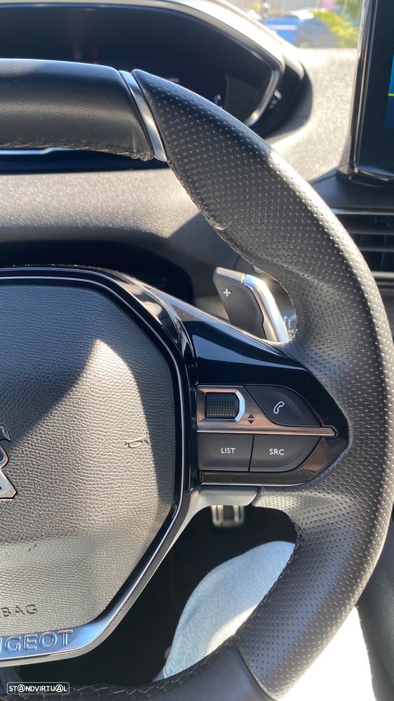 Peugeot 3008 1.6 Hybrid GT e-EAT8 - 33
