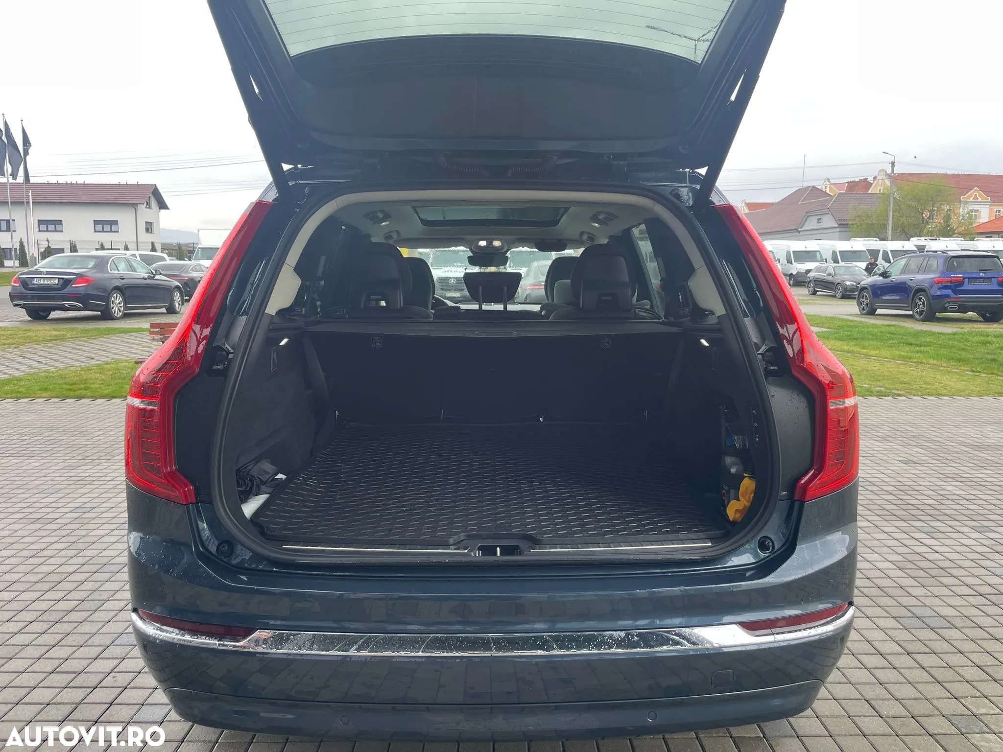 Volvo XC 90 B5 MHEV AWD 7 locuri Inscription - 4
