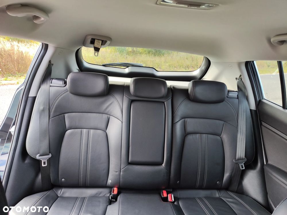 Kia Sportage 2.0 CRDI XL AWD - 14