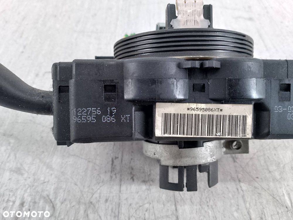 PRZEŁĄCZNIK ZESPOLONY PEUGEOT 206 96595086XT COM2000 1.4 HDI - 4