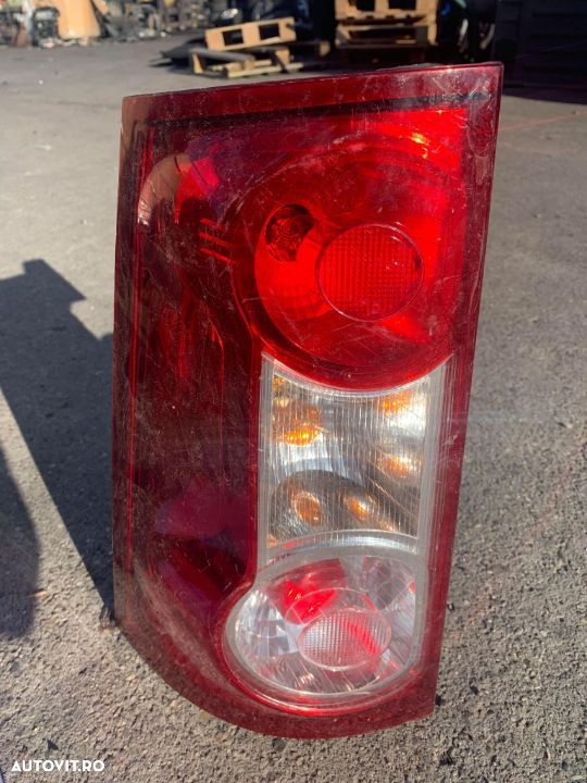 Vand Stop stanga Dacia Logan MCV, cod 8200413996, volan pe stanga - 1