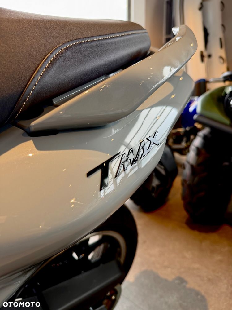Yamaha Tmax - 4
