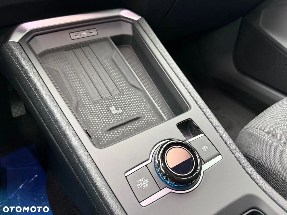 Volkswagen T-Roc 1.5 eTSI Life DSG - 15